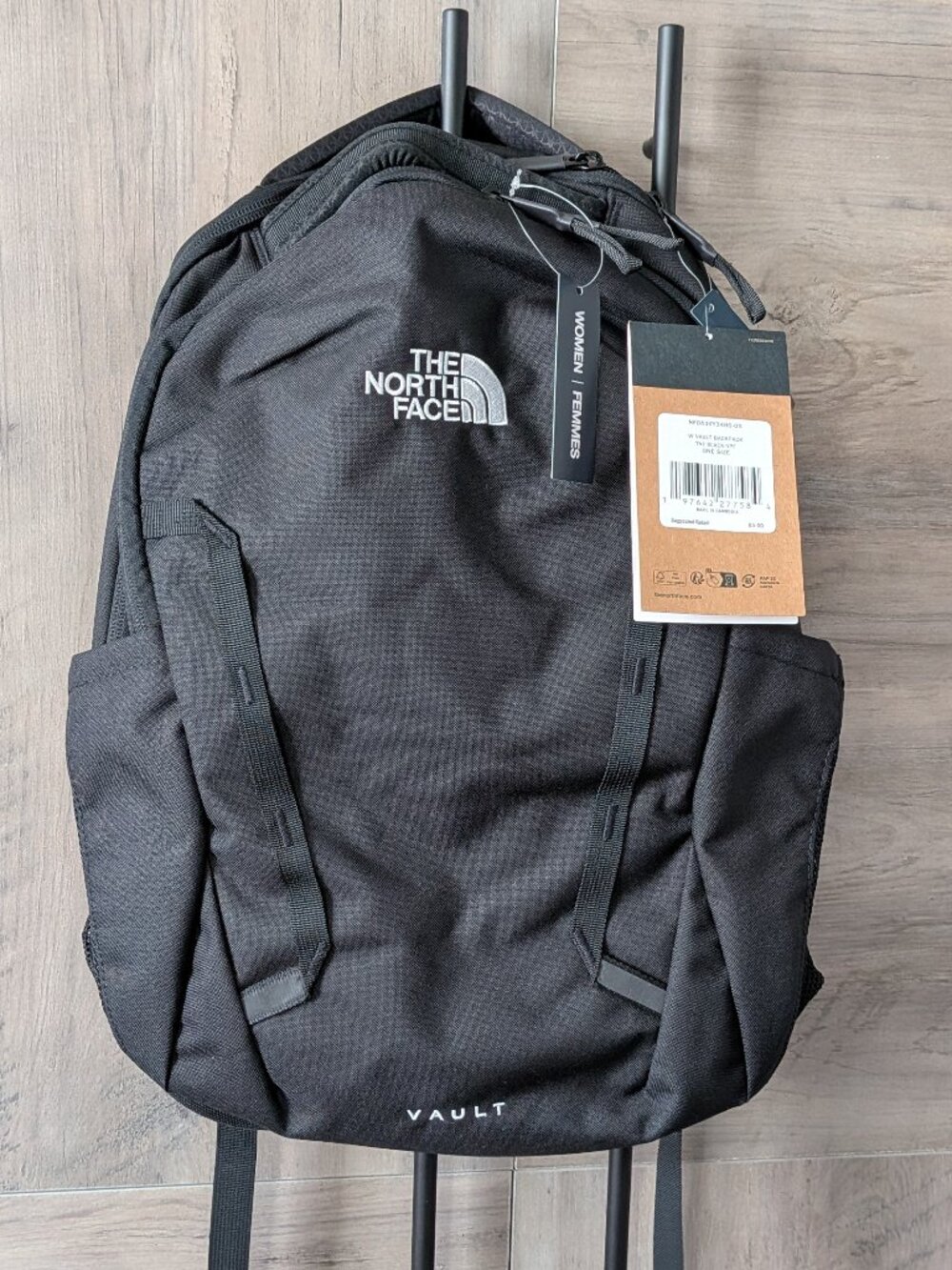 The North Face Womens Vault Backpack Black Laptop Bag 26L NWT, GORPcore